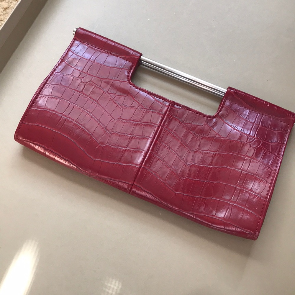 Faux-croc slim clutch purse - Picture 4 of 5